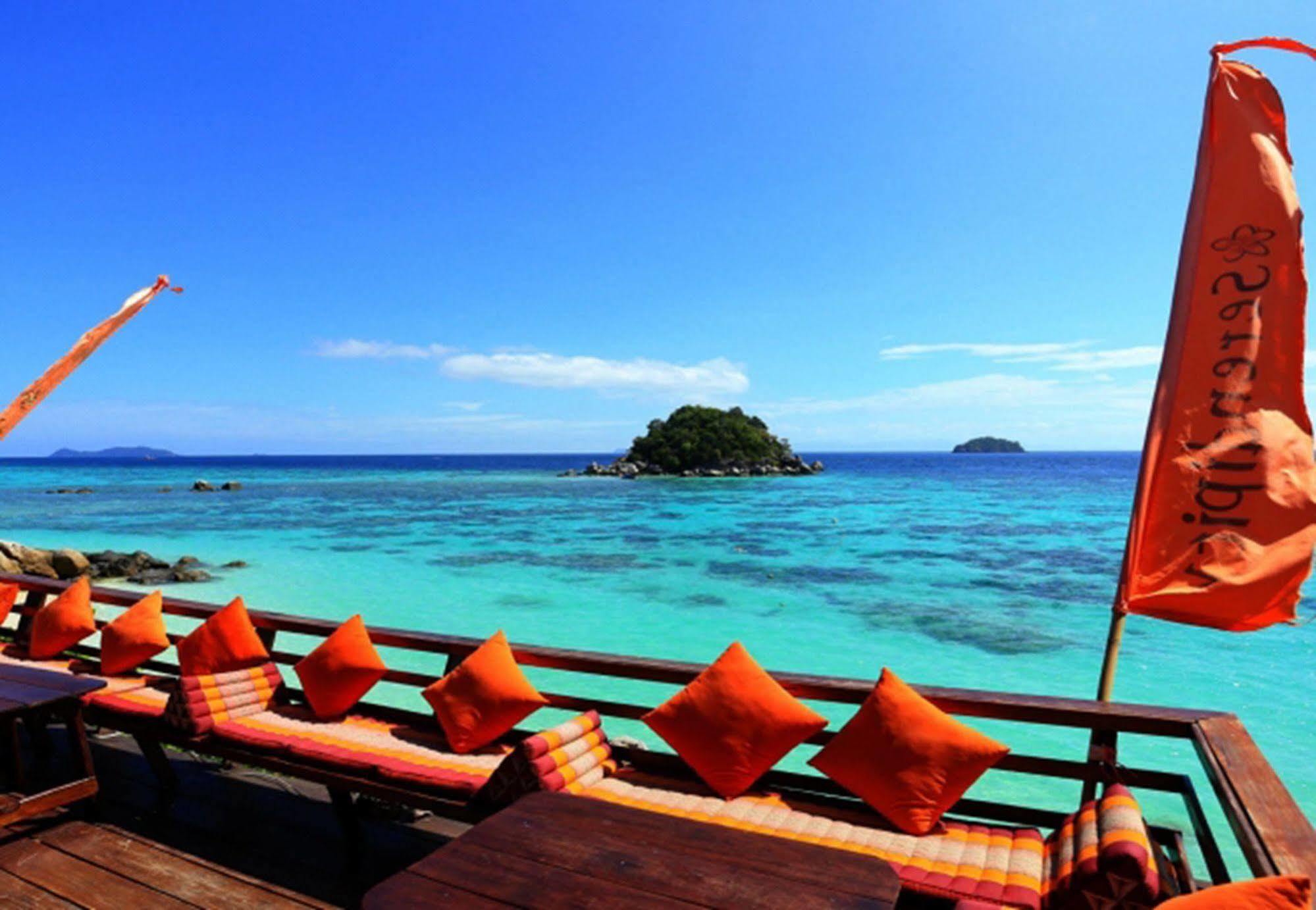 Serendipity Beach Resort Koh Lipe Dış mekan fotoğraf